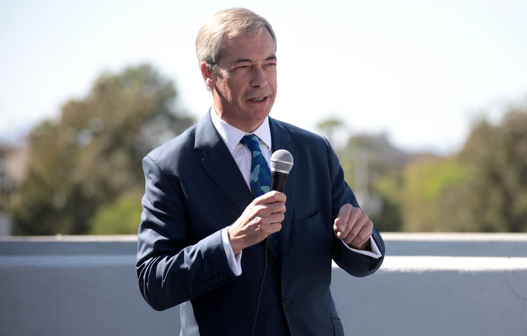 Reform UK councillors resign in protest over Farage