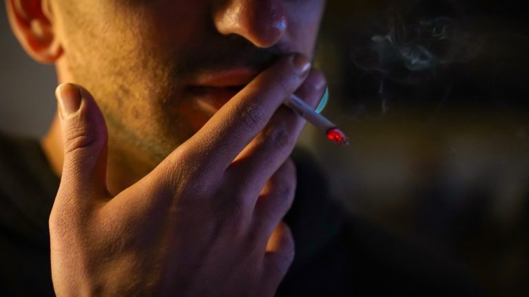 Ad filmed at TV stars’ wedding banned over smoking