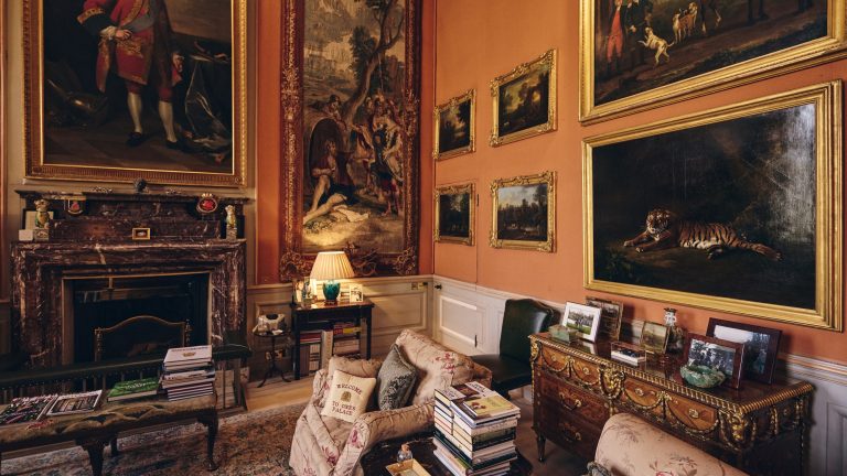 Historic Private Rooms Opened to Public at ‘Britain’s Greatest Palace’